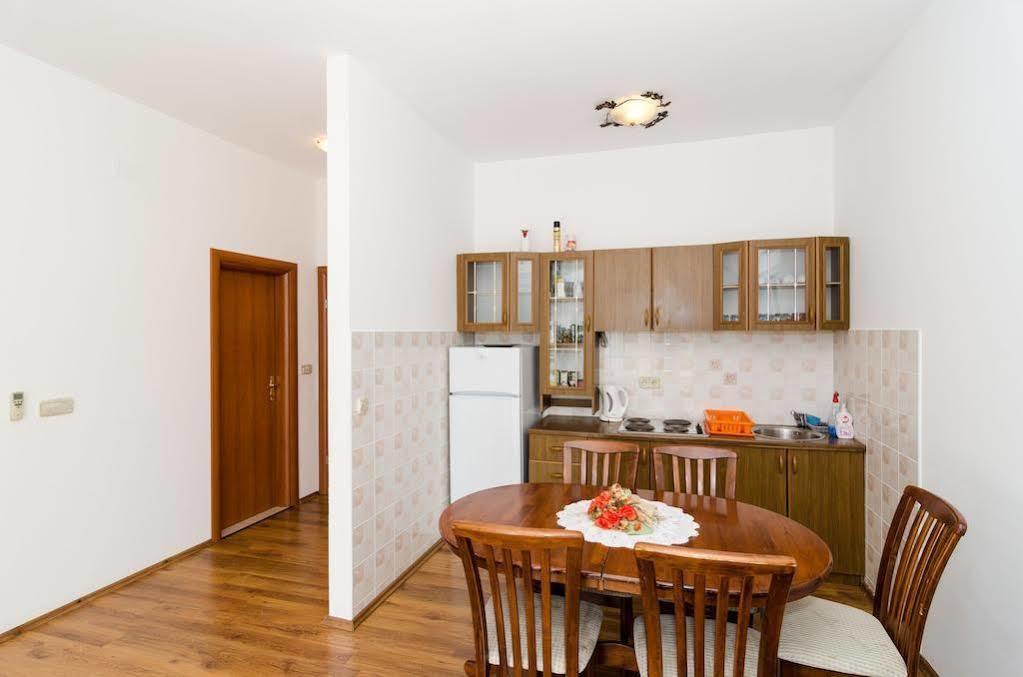 Guest House Kalauz Dubrovnik Ngoại thất bức ảnh